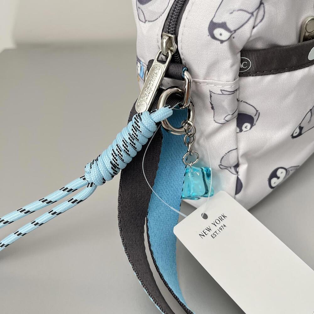Lesportsac Baby Penguin Daniella Crossbody with Charm NWT - Picture 2 of 5